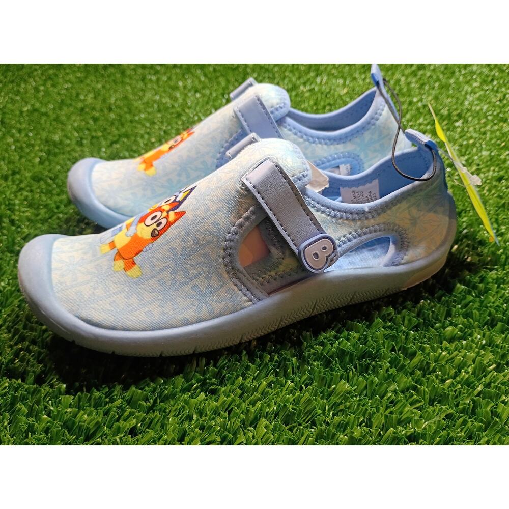 Bluey & Bingo Toddler Water Shoes - NWT Size 13/1 - Picture 2 of 6